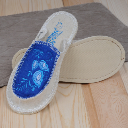 Тапочки войлочные женские Бурундук закрытые 'Гжель', 100% шерсть в Новосибирске