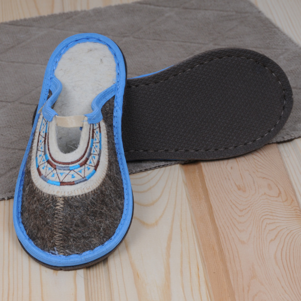 Тапочки войлочные женские БУРУНДУК закрытые 'Этно', 100% шерсть в Новосибирске